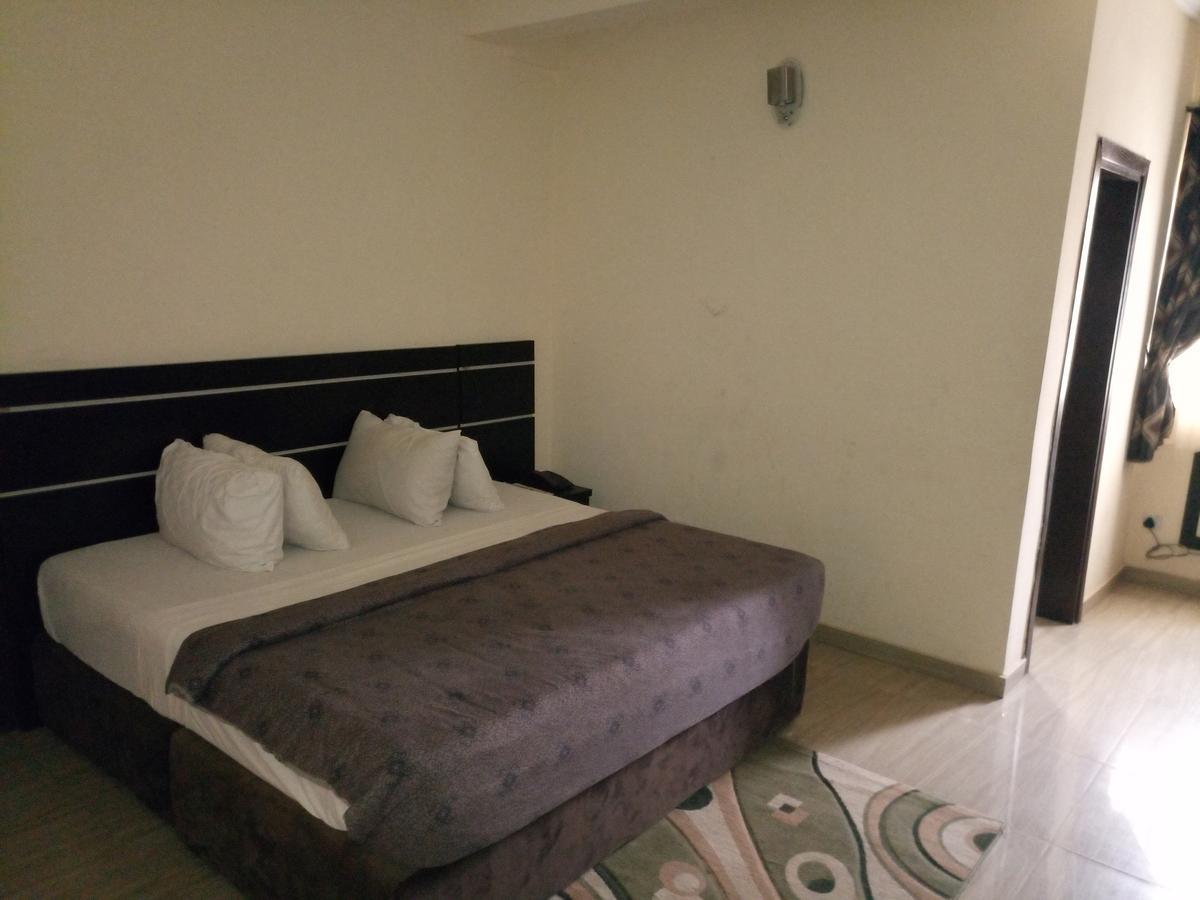 Hotel Benizia アサバ エクステリア 写真