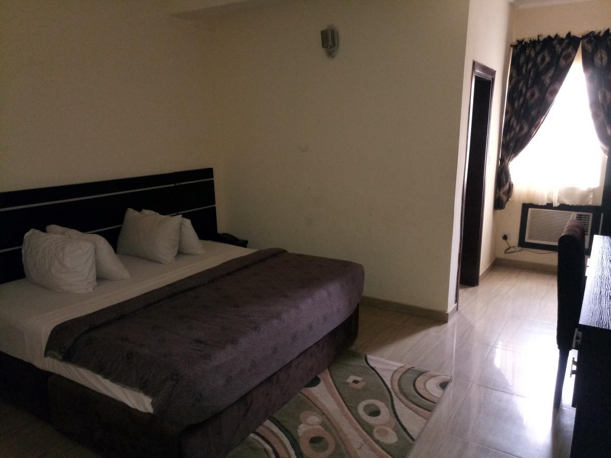 Hotel Benizia アサバ エクステリア 写真